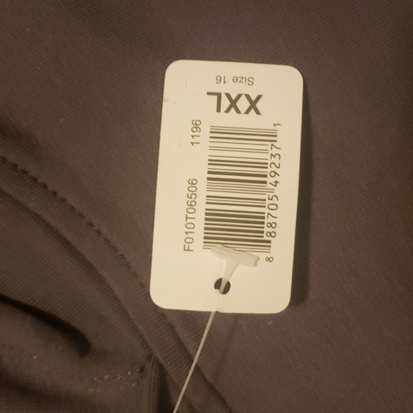 KIDPIK Christmas Sweater - Picture 6 of 7